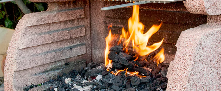 Clean The Fireplace Mantle And Hearth in Saint Bruno de Montarville, QC