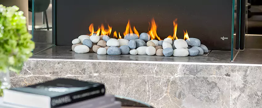 Double-Height Fireplace Design Refurbishment in Saint Bruno de Montarville, Quebec